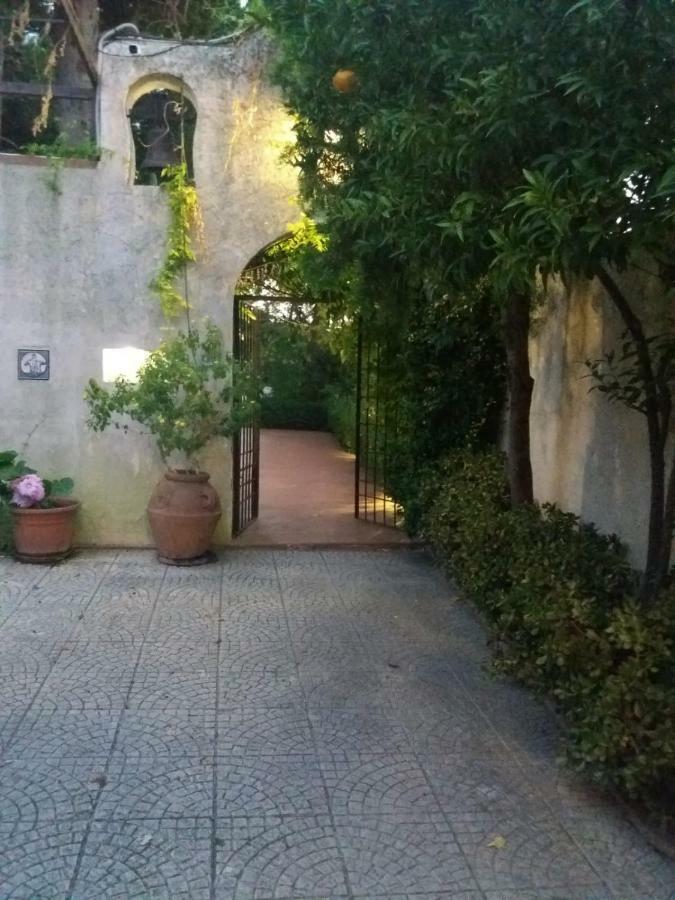 B&B Arechi Salerno Luaran gambar