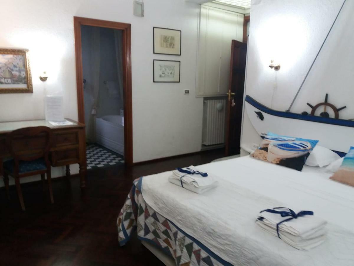 B&B Arechi Salerno Luaran gambar